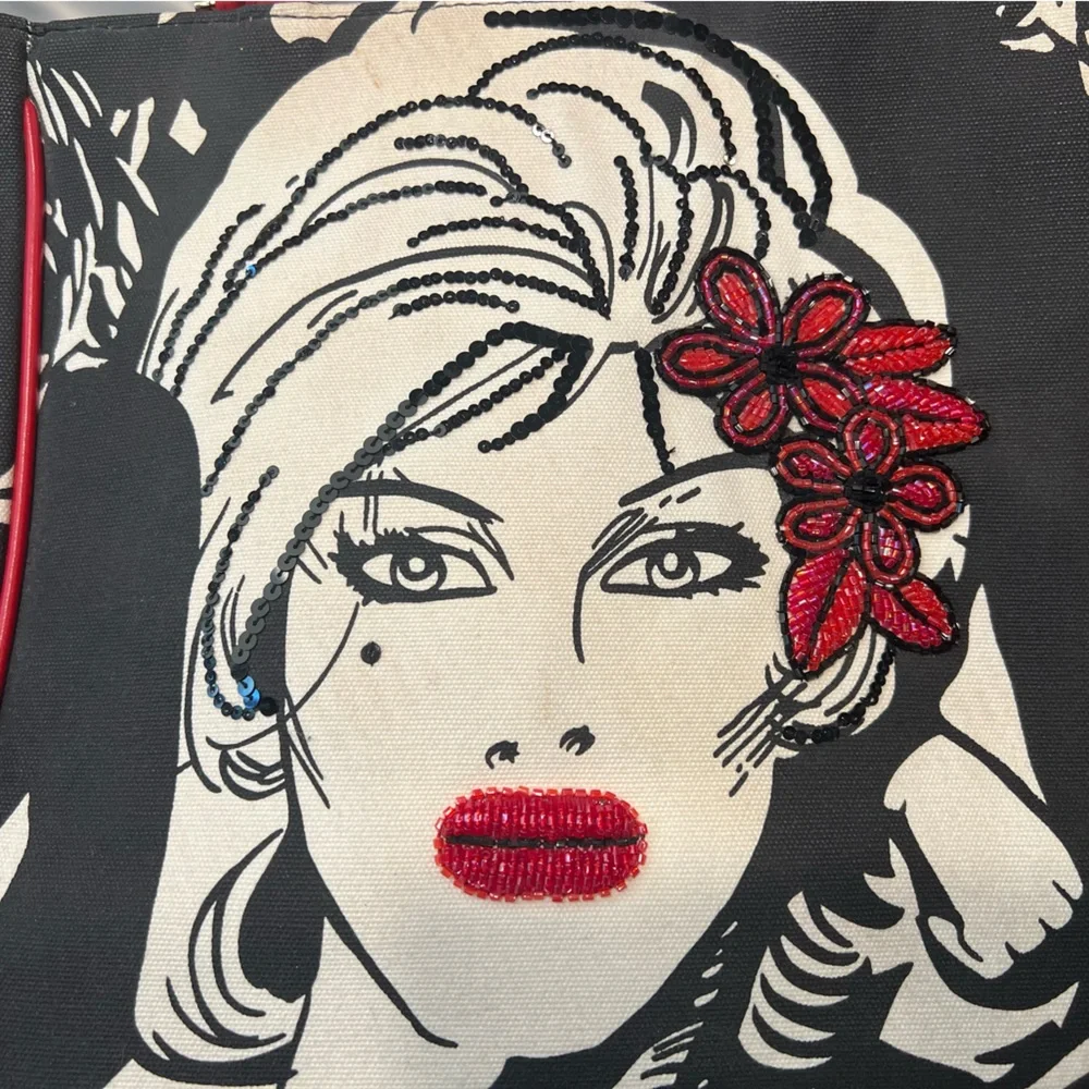 Illustration Artsy Tote Black And White with red Sequins!